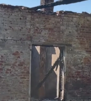 У Сумах усувають наслідки російської атаки &quot;шахедами&quot;. Фото