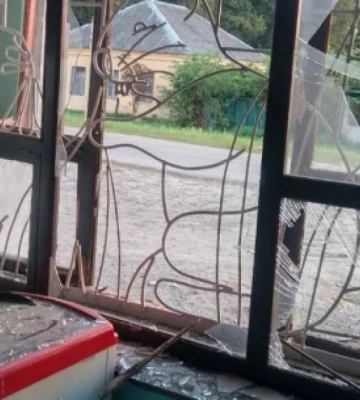 В первые же дни учебного года. Россияне атаковали школы в приграничье Черниговщины — фото