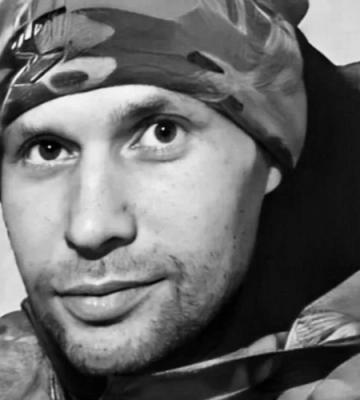 У Володимирському районі горить будинок (Відео)