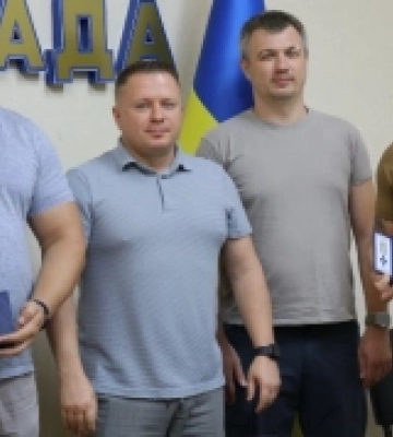 Бійцям 56-ї окремої мотопіхотної бригади вручили відзнаки «За захист Миколаївщини»