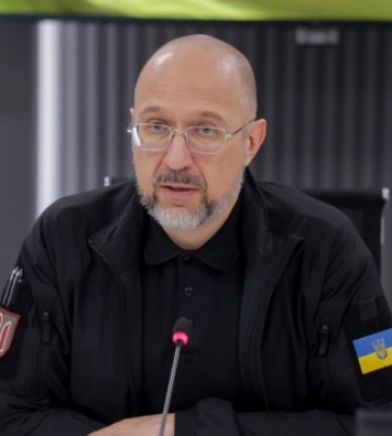 Шмигаль розповів про перший місяць роботи DOT-Chain Defence: На фронт відправили 5,6 тисячі дронів