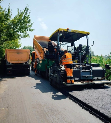 На Харківщині відремонтували 620 кілометрів прифронтових доріг
