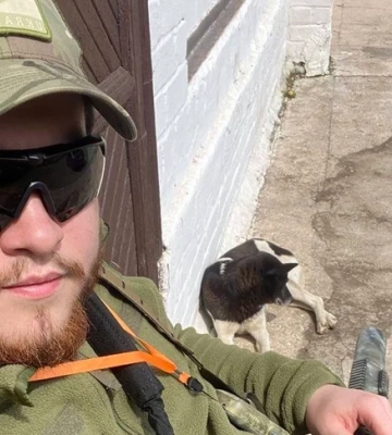 Обвинувачений у вбивстві Парубія міг втратити сина під Бахмутом. Про цю втрату написана книга, яку рекомендував Залужний