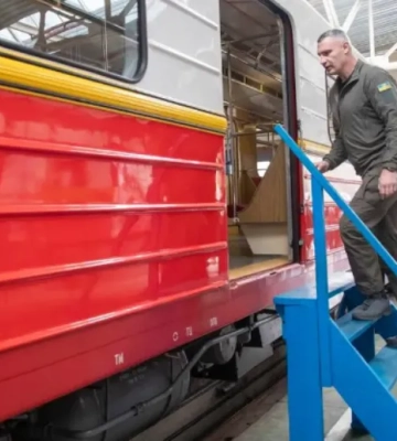«Переплатили у шість разів». Глава Держаудитслужби прокоментувала скандал з непридатними вагонами метро, які Кличко пригнав з Польщі