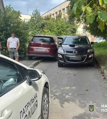 У Хмельницькому внаслідок наїзду легковика травмувалася старенька жінка, - поліція