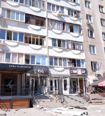 Запоріжжя атакував дрон: є поранені та руйнування (ФОТО, ВІДЕО)