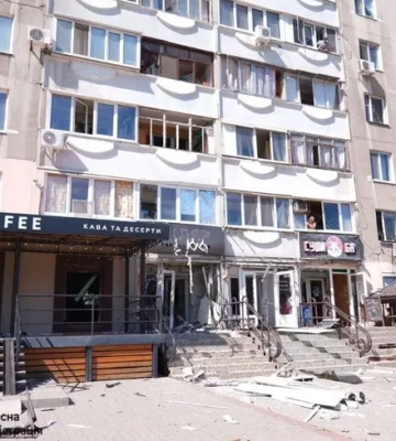 Запоріжжя атакував дрон: є поранені та руйнування (ФОТО, ВІДЕО)