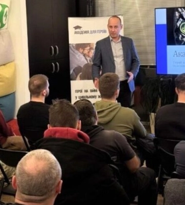 Сьогодні у Львові попрощаються із двома Захисниками