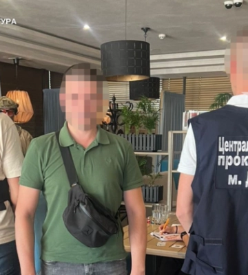 У Дніпрі затримали чоловіка, який за $12 тисяч переправляв ухилянтів через кордон