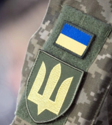 На Волыни мужчина выбил пистолет из рук сотрудника ТЦК и открыл огонь в сторону группы оповещения