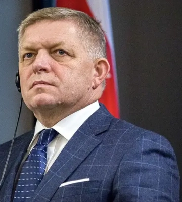 Зеленский и Фицо встретятся в Ужгороде для обсуждения вопросов энергетической инфраструктуры