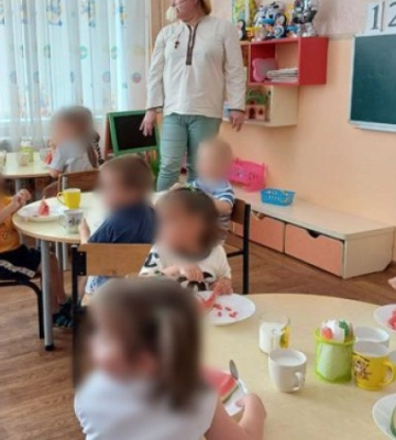«Ми відповідаємо за цих дітей. Тому не розумію, чому торгуємось і маємо ставати на місце співробітників закладів, ще когось»