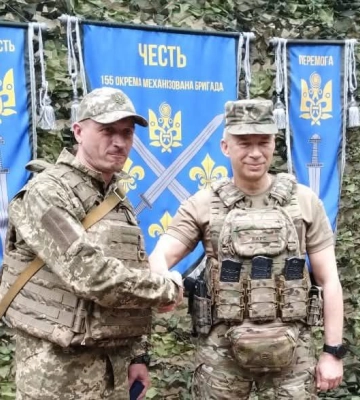 Головнокомандувач ЗСУ особисто нагородив Захисника зі Львова державною нагородою