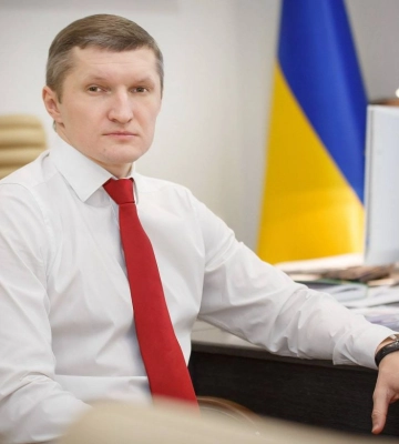 У Києві СБУ викрила колишнього топчиновника ДФС, який організував конвертаційний центр з обігом у 1,5 млрд грн