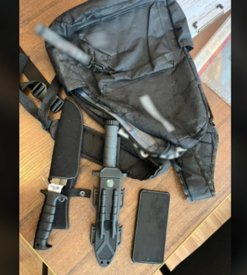 На Закарпатті 15-річний хлопець з ножем готував напад у школі та вів стрім — поліція попередила трагедію