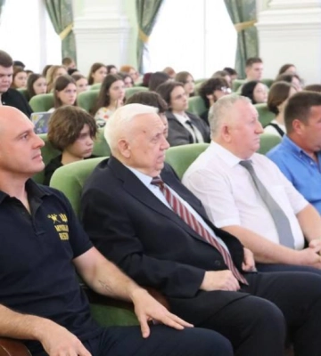 У Миколаєві привітали першокурсників Технолого-економічного фахового коледжу МНАУ з Днем знань