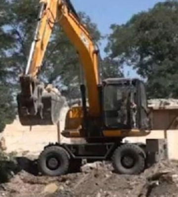 В Мелитополе начали сносить деревья ради парка в честь российских оккупантов (Скрины)
