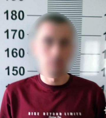 На Хмельниччині засуджено шахрая, який ошукав матір загиблого військовослужбовця на суму понад ₴300 тисяч