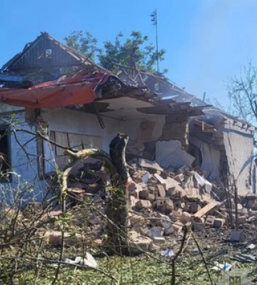 Росіяни за добу атакували 15 населених пунктів на Запоріжжі: пошкоджено приватні будинки та квартири. ФОТОрепортаж