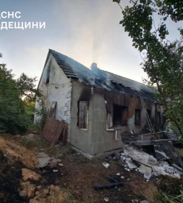 Вночі в Сараті на пожежі загинуло двоє людей