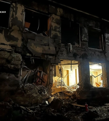 Запоріжжя під атакою “шахедів”: внаслідок прильоту виникла пожежа (ФОТО, ВІДЕО)