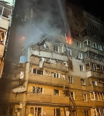 Рятувальники відзвітували про наслідки нічної атаки на Київ 