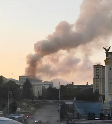 Масована атака на Дніпро: що відомо про вибухи в місті