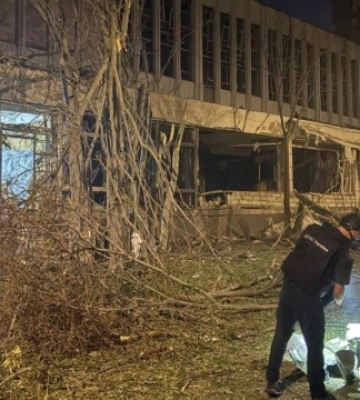В Одесі внаслідок російської дронової атаки постраждали троє людей