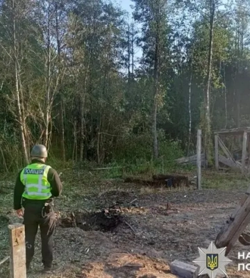 Окупанти масовано атакували дронами Київську область: постраждала дівчина, у трьох районах є пошкодження