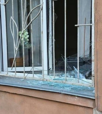 В Одесі під час нічної атаки РФ пошкоджено будівлю ДРАЦС, - Мін’юст. ФОТОрепортаж