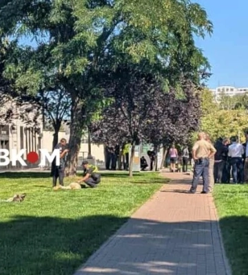 Біля посольства США у Києві затримано чоловіка Біля посольства США у Києві затримано чоловіка