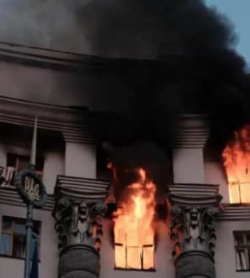 Каллас: Удар РФ по зданию Кабмина в Киеве свидетельствует об эскалации войны