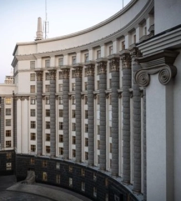 В Святошинському районі столиці внаслідок російської атаки пошкоджені 12 будинків та п’ять закладів освіти