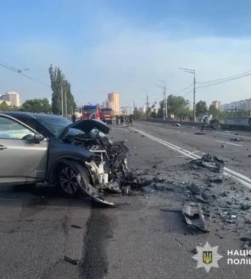 Фото: У Києві сталася смертельна ДТП за участю Audi та Nissan
