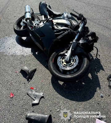 У Черкасах під час ДТП постраждали мотоцикліст та його пасажирка