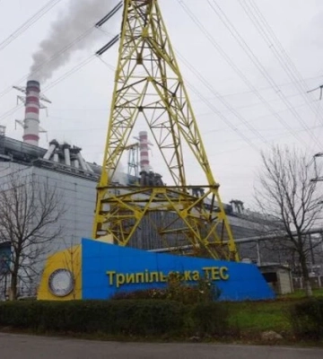 На Київщині чутно вибухи: під ударом Трипільська ТЕС
