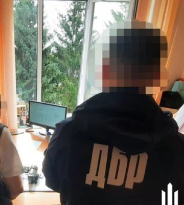 Судитимуть лікарку з Житомира, яка брала хабарі за оформлення інвалідності, - ДБР. ФОТО