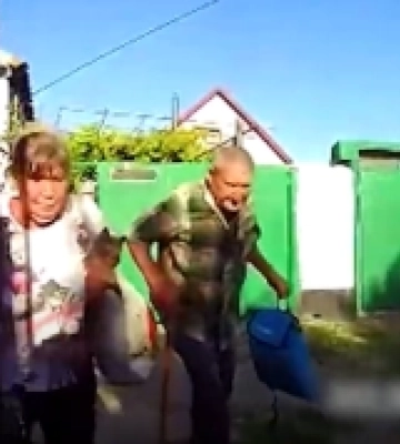 З Берислава на Херсонщині поліцейські евакуювали трьох людей