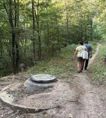 Жителі мікрорайону Яр у Полтаві три роки вимагають відремонтувати колектор