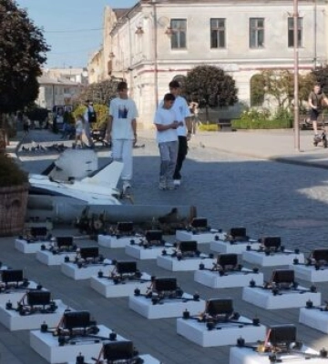 Золочів передав дрони «Галицьким левам»