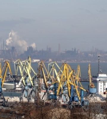 Росія відкриває порти Бердянська і Маріуполя для іноземних суден. Якими будуть наслідки?