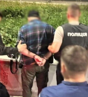 16 тисяч євро за зняття з обліку ТЦК: на Буковині викрии жителя Львівщини