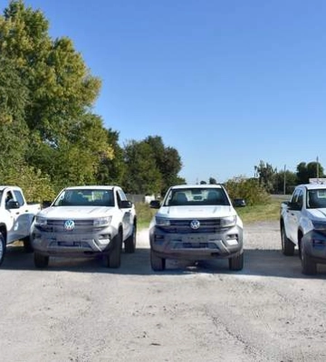 Ці пікапи ні на передову, ні в тил не потраплять: хто на них їздитиме