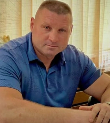 Голова громади Білгород-Дністровського району закликає чоловіків допомогти звести фортифікації на фронті
