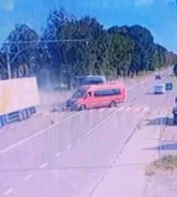 Водій вантажівки Volvo не дотримався дистанції: потрійна ДТП поблизу Луцька