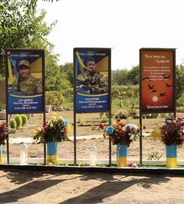 У Кочубеївській громаді відкрили “Алею слави” та “Алею надії”