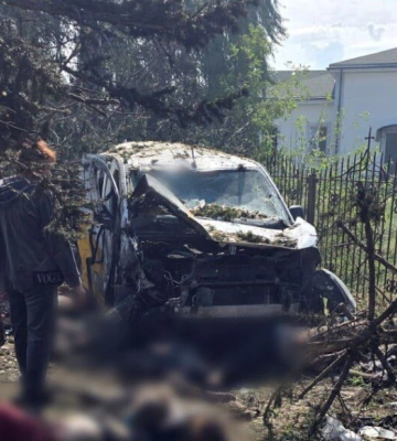 Ворог вдарив по селищу, коли люди отримували пенсії - понад 20 загиблих
