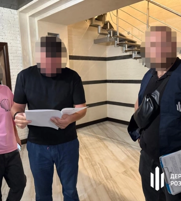 Депутата Закарпатської облради викрито на незаконному збуті деревини