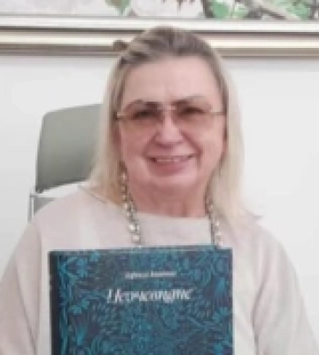 У Луцьку головна редакторка газети «День» Лариса Івшина презентує  книгу «Неочевидне»