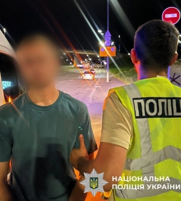 В Киеве 22-летний парень обокрал военную, которая проходит лечение
